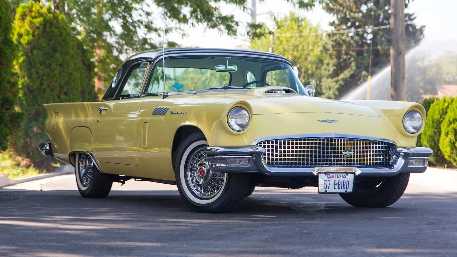 Ford Thunderbird 1957