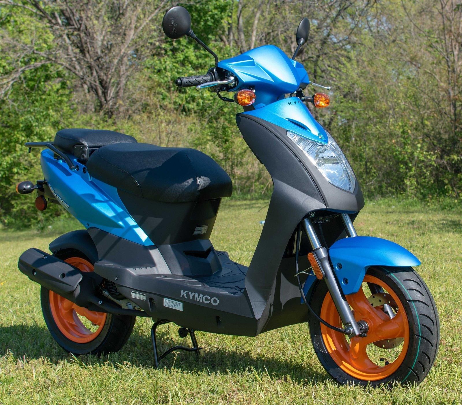 Скутер Kymco visa