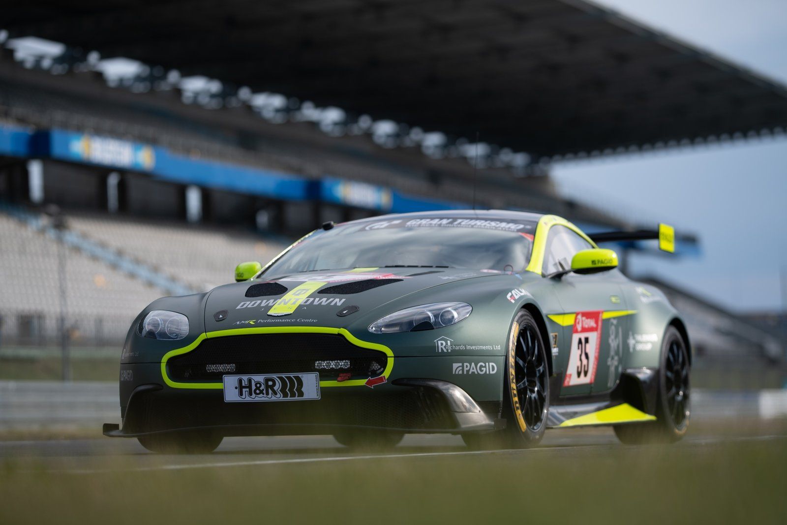 Aston Martin Vantage gt3 2019