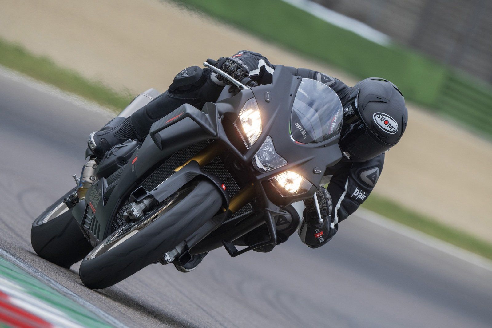 Aprilia rsv4 1100 Factory 2019