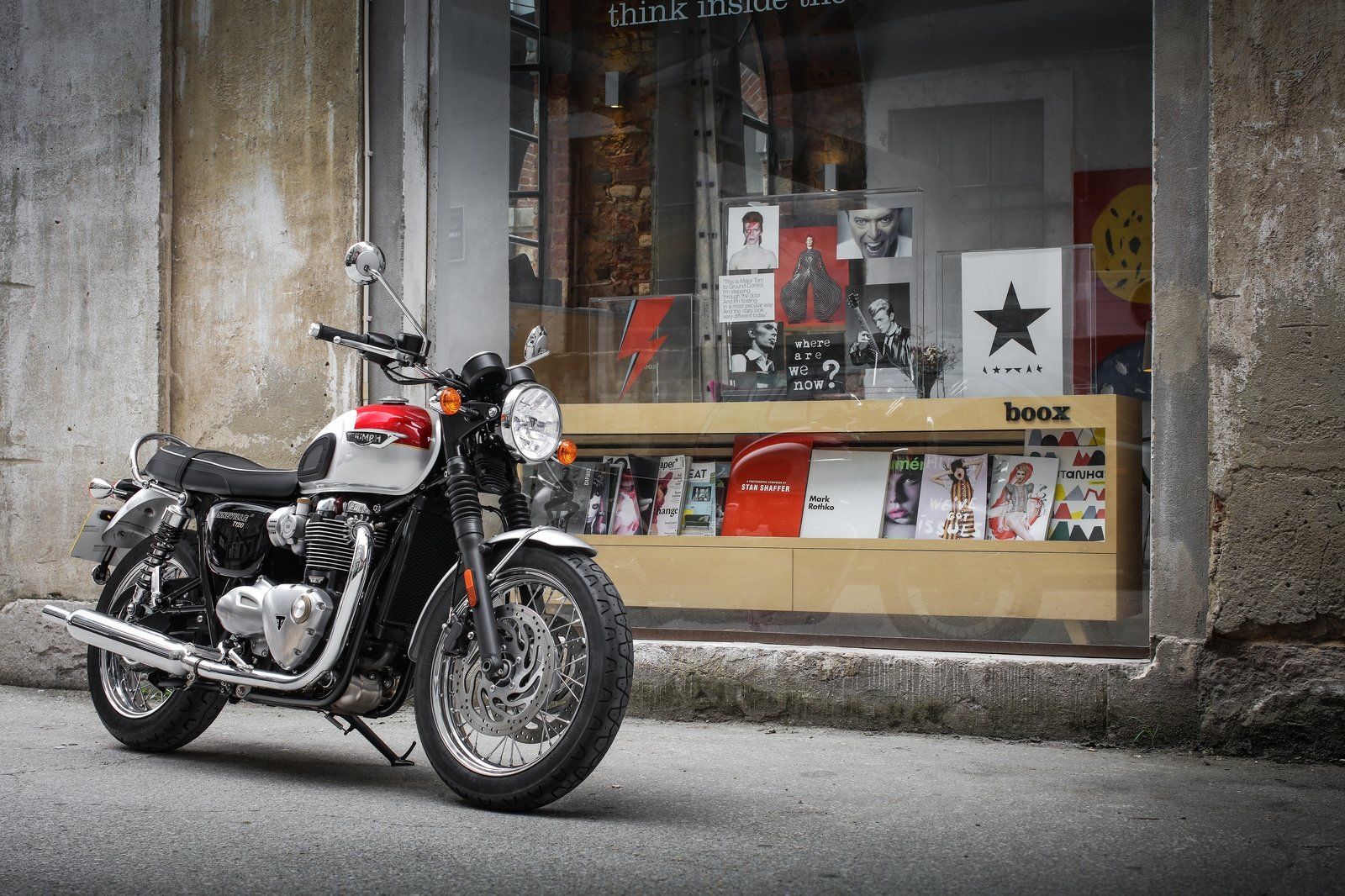 Triumph Bonneville t120 Black