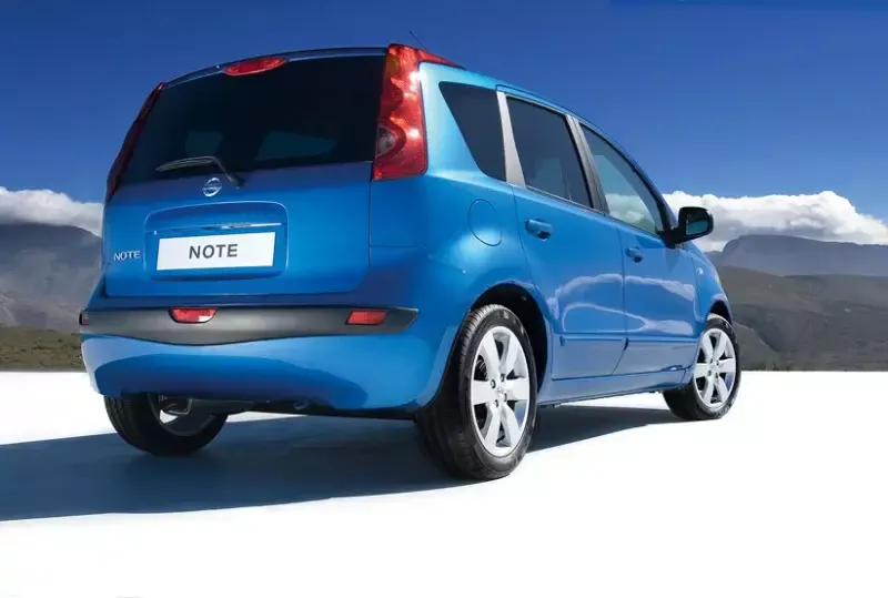 Nissan Note 1.6. Ниссан ноут микровэн. Nissan Note (первое поколение). Isofix Nissan Note.