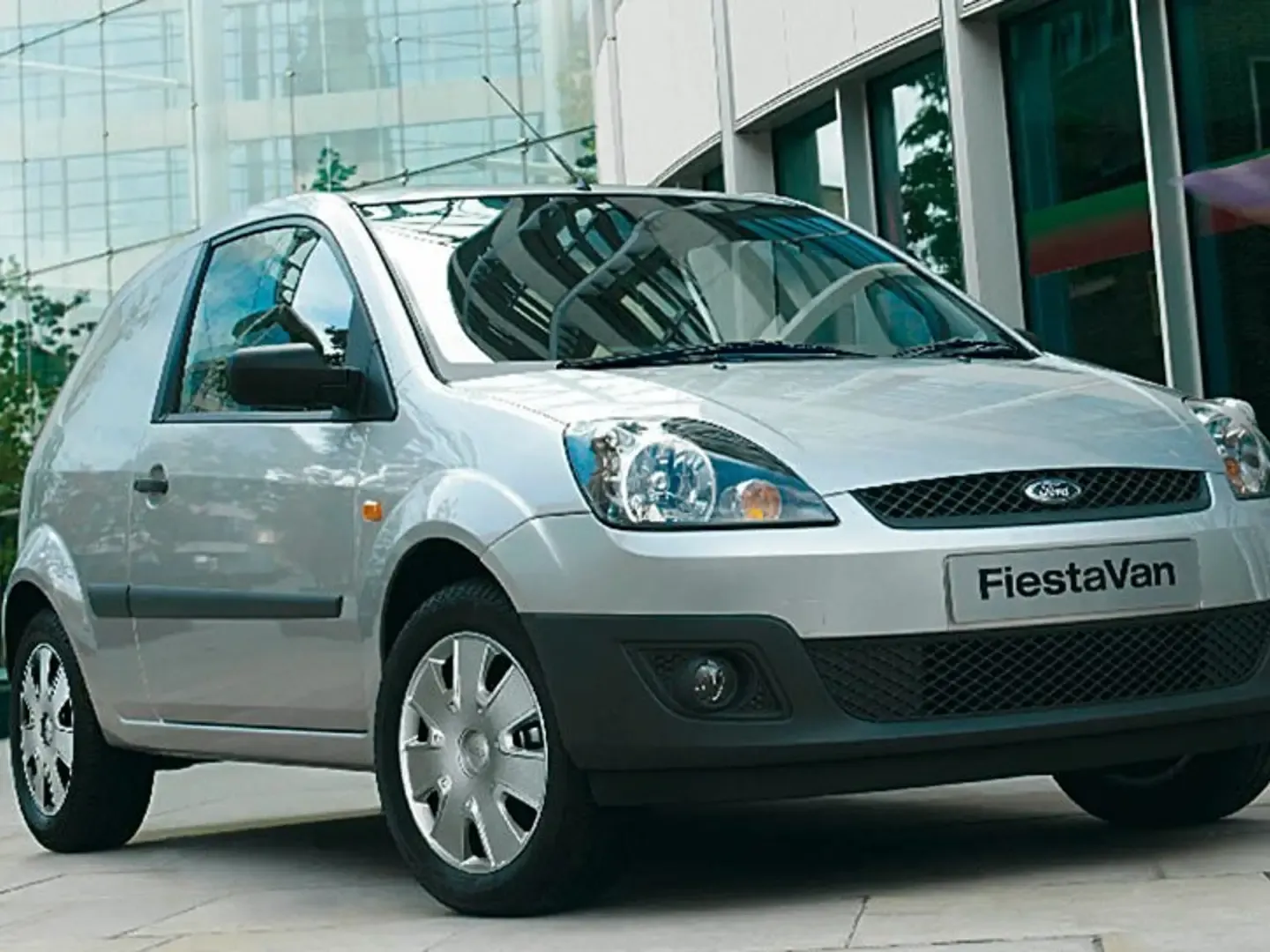 Форд фиеста 2003. Ford Fiesta 2003.