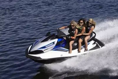 Kawasaki Jet Ski Ultra LX