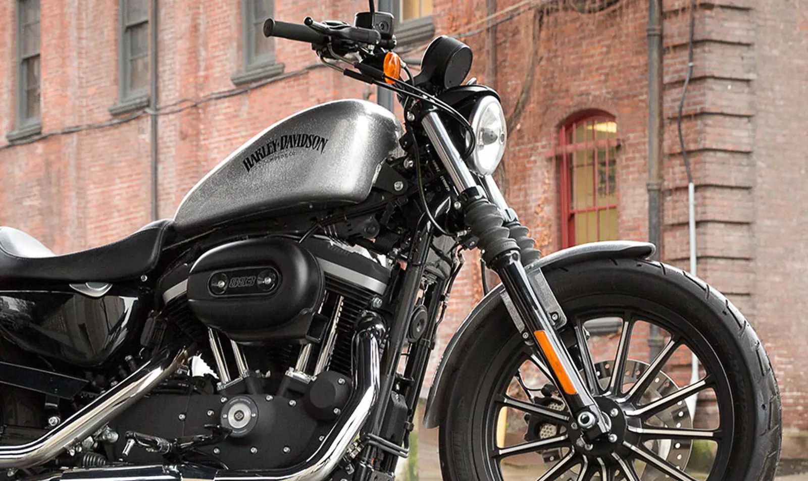 2015 Harley Davidson xl883 Iron 883