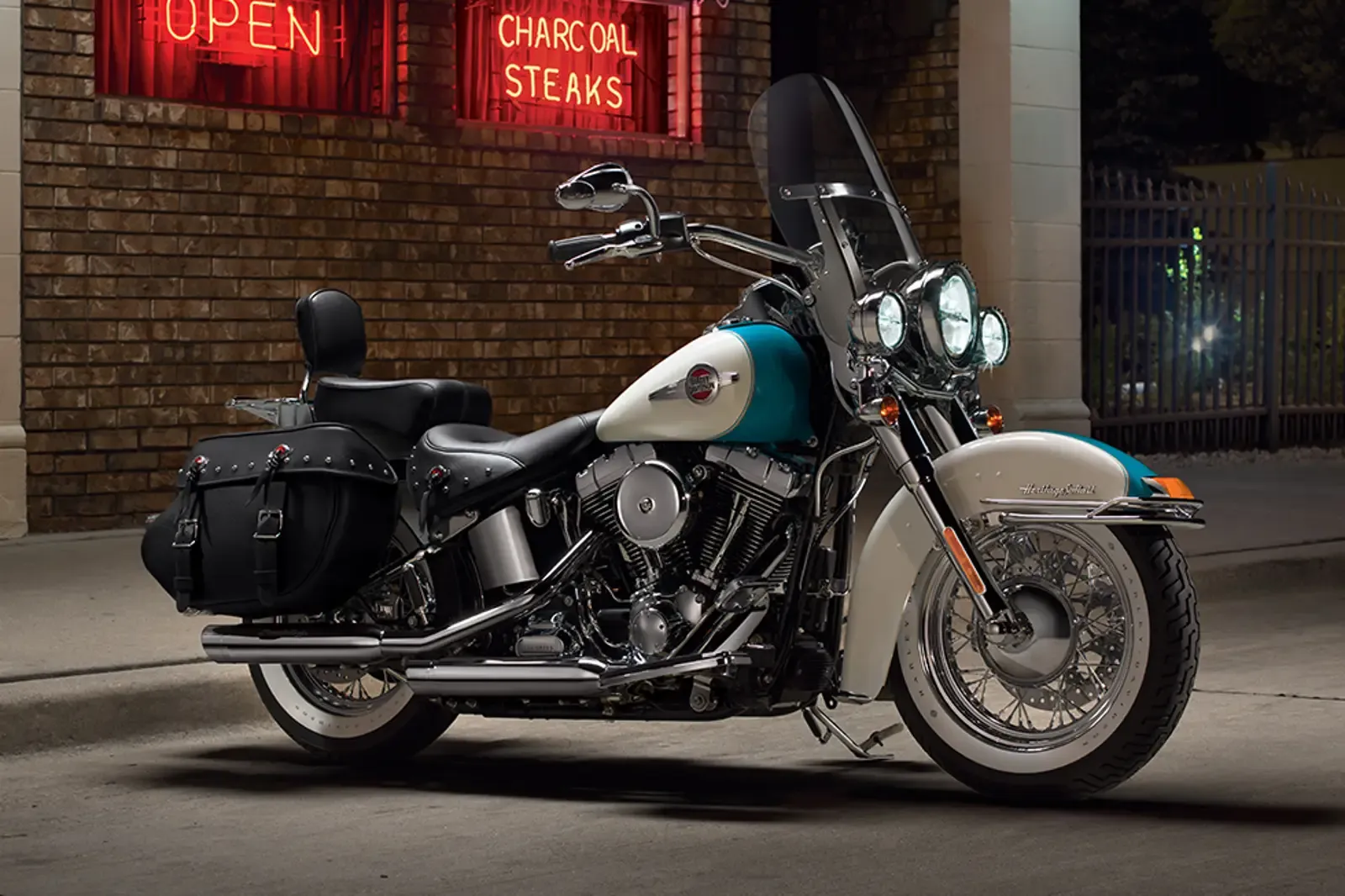 Harley Davidson Heritage Softail Classic