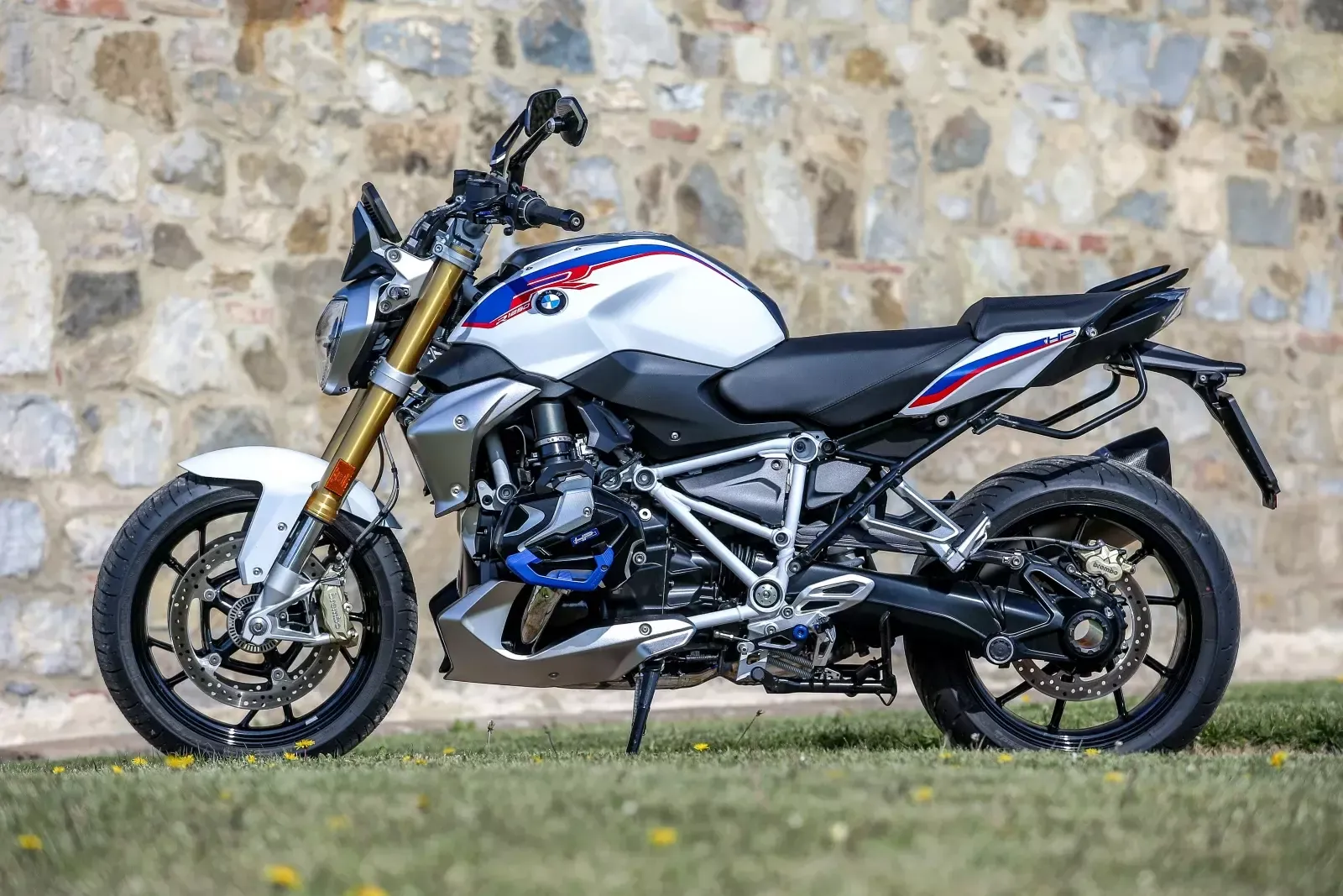 BMW r1200r Street Fighter