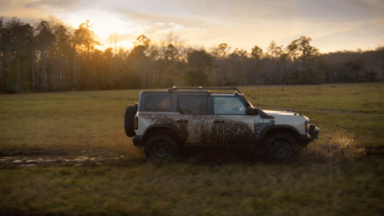 2022 Ford Unleashes The 2022 Bronco Everglades With A Snorkel!