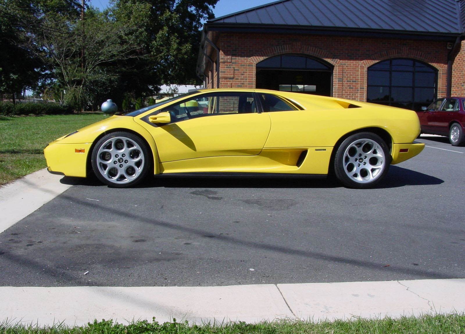 1993 - 2001 Lamborghini Diablo VT