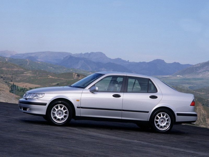 1999 Saab 9-5 Sedan