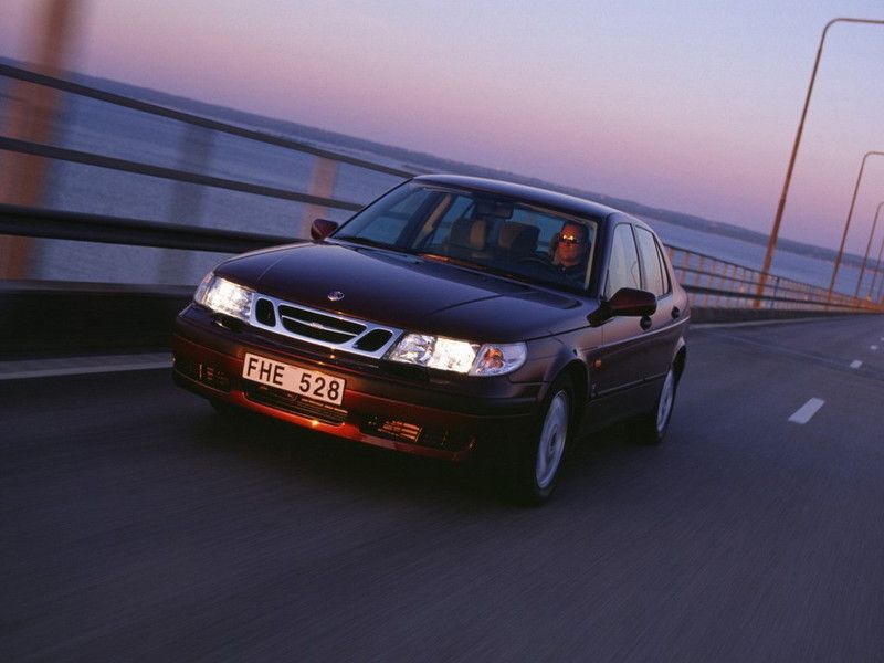 1999 Saab 9-5 Sedan