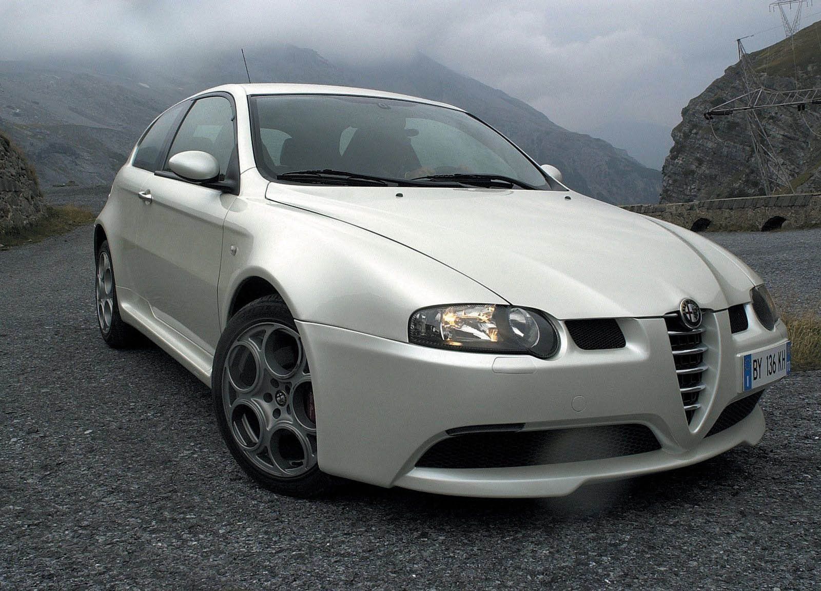 2000 Alpha-Romeo 147 GTA