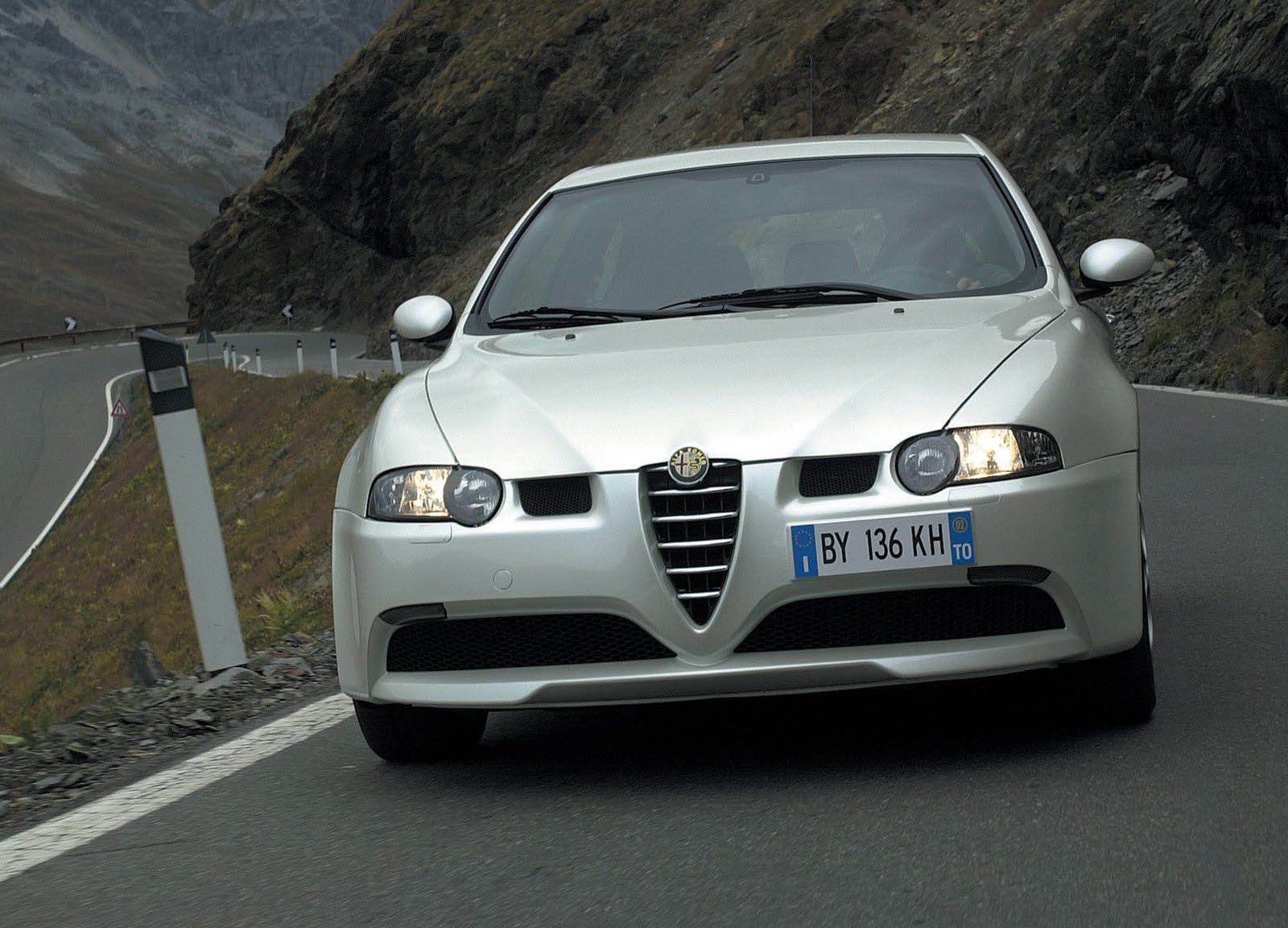 2000 Alpha-Romeo 147 GTA