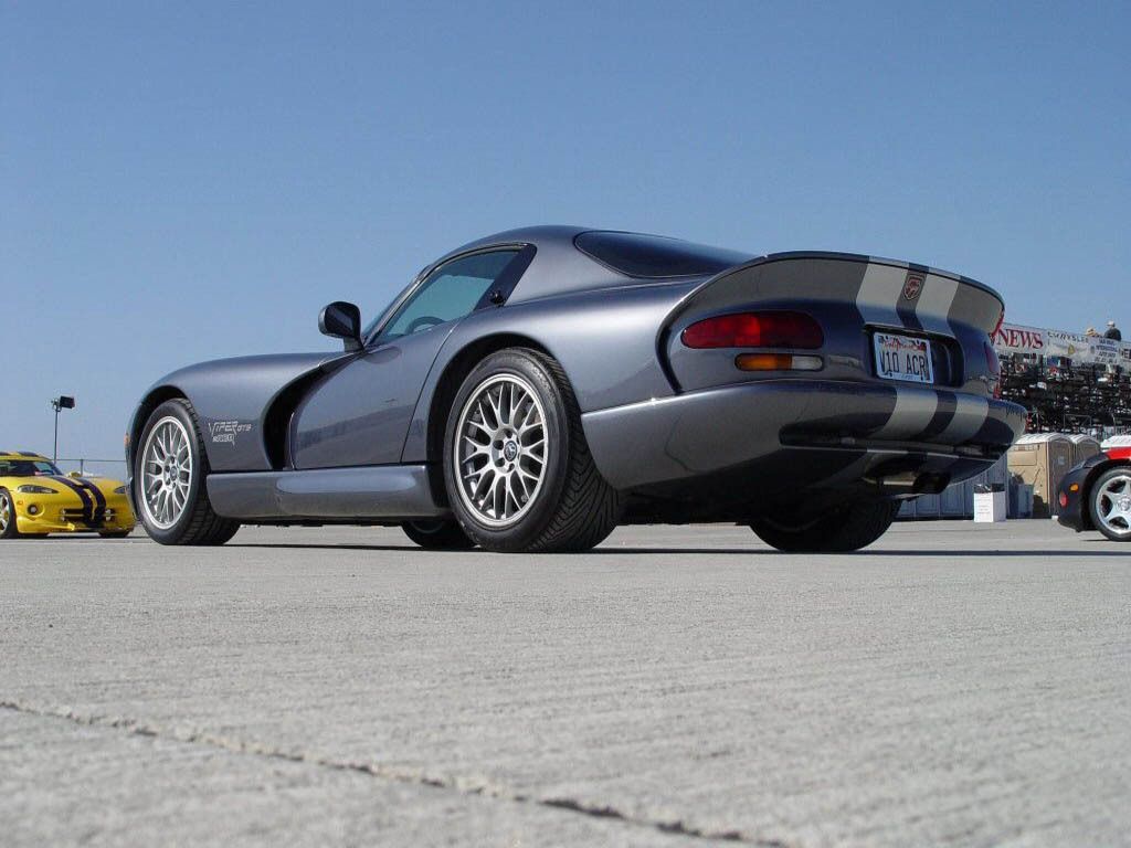 2000 Dodge Viper ACR