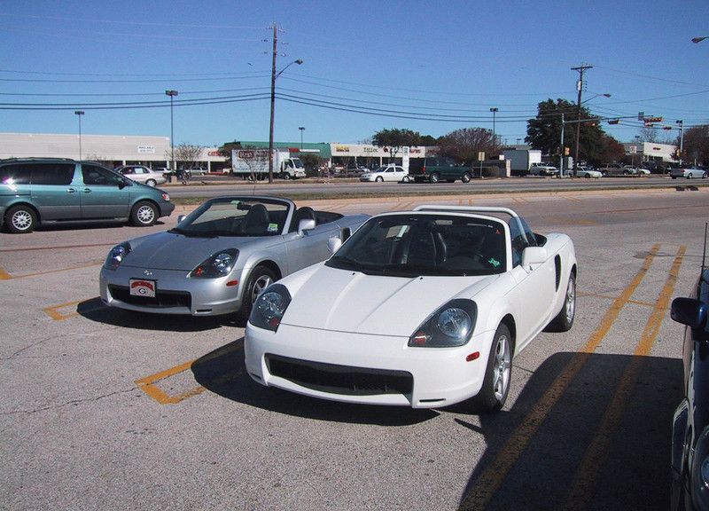 2000 - 2005 Toyota MR2 Spyder