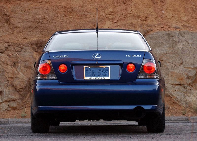 2001 Lexus IS 300