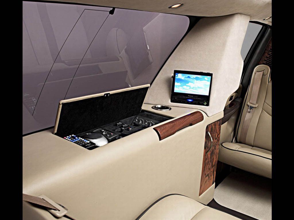 2003 Cadillac Escalade ESV Executive Edition Concept