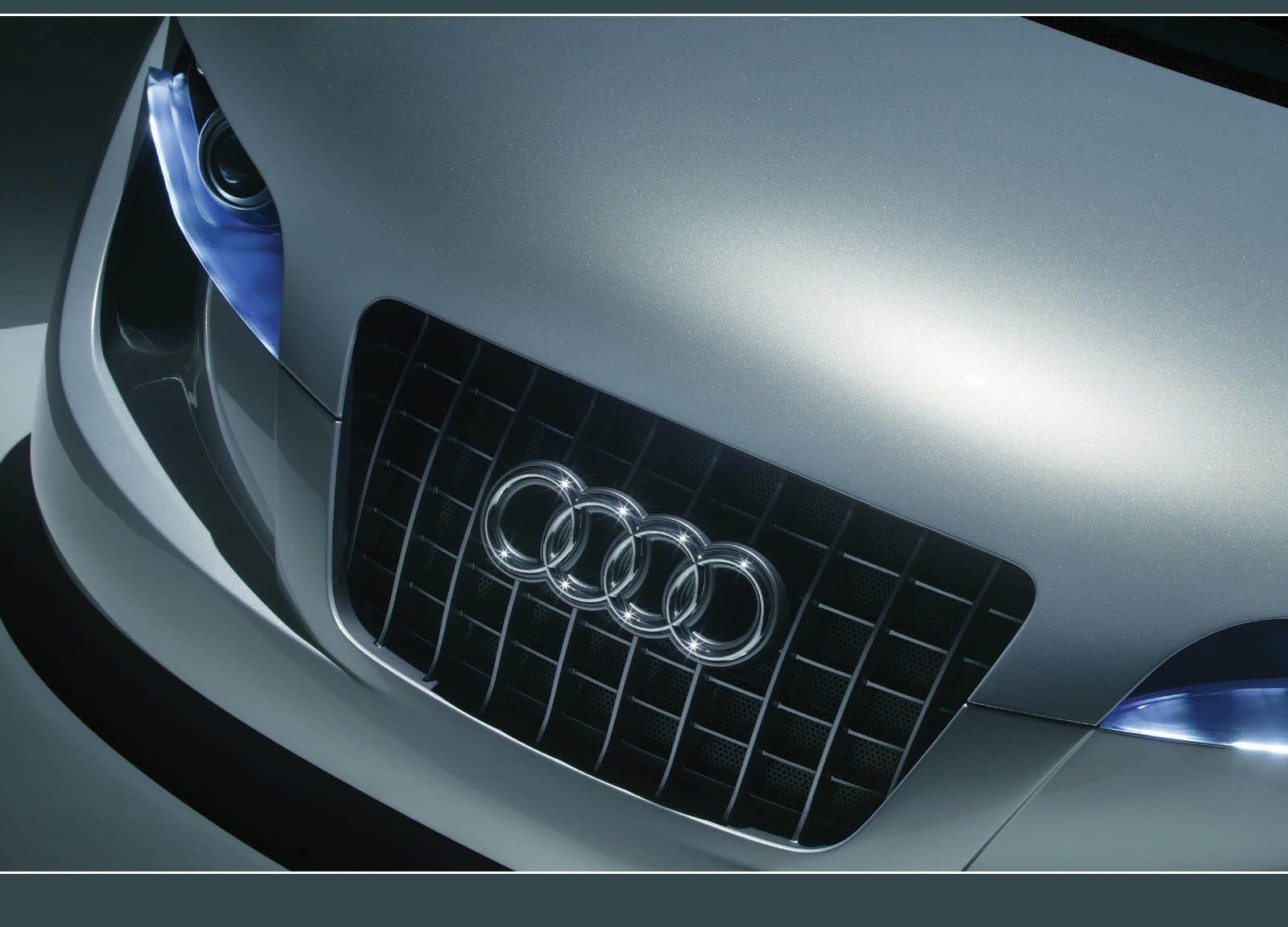 2004 Audi RSQ Concept