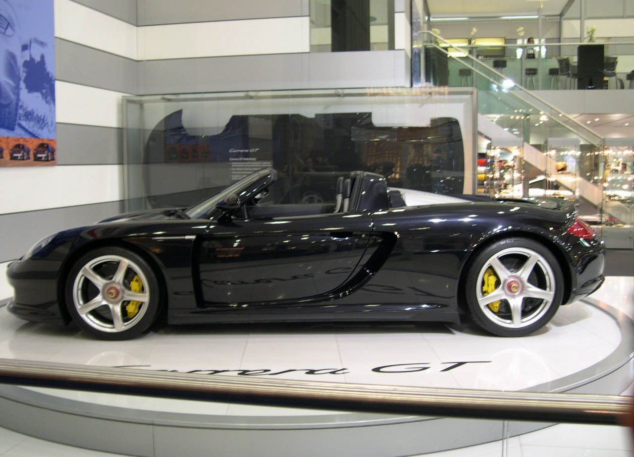 2004 - 2007 Porsche Carrera GT