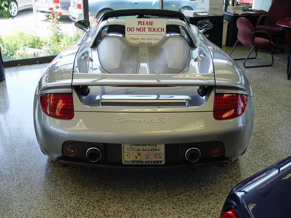 2004 - 2007 Porsche Carrera GT