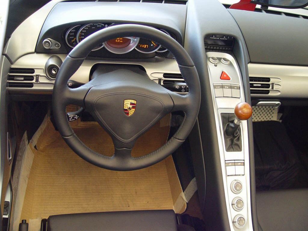 2004 - 2007 Porsche Carrera GT