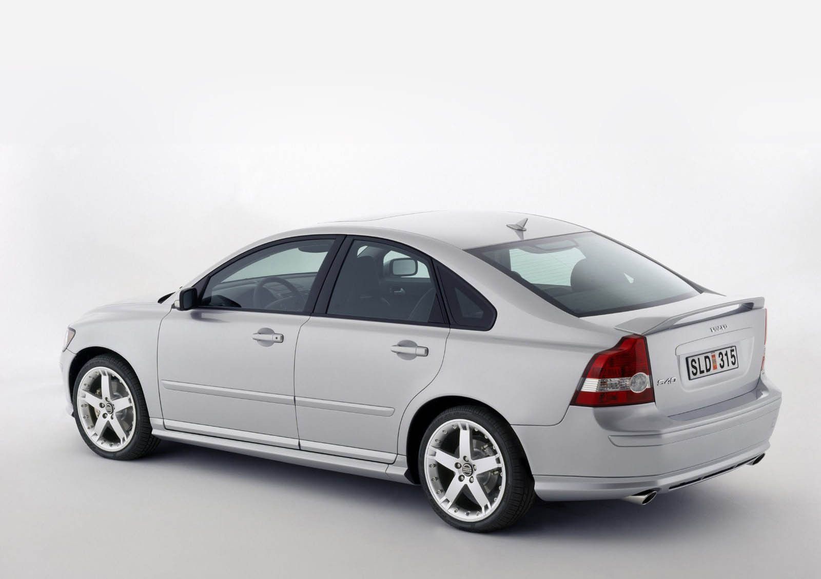 2004 Volvo S40