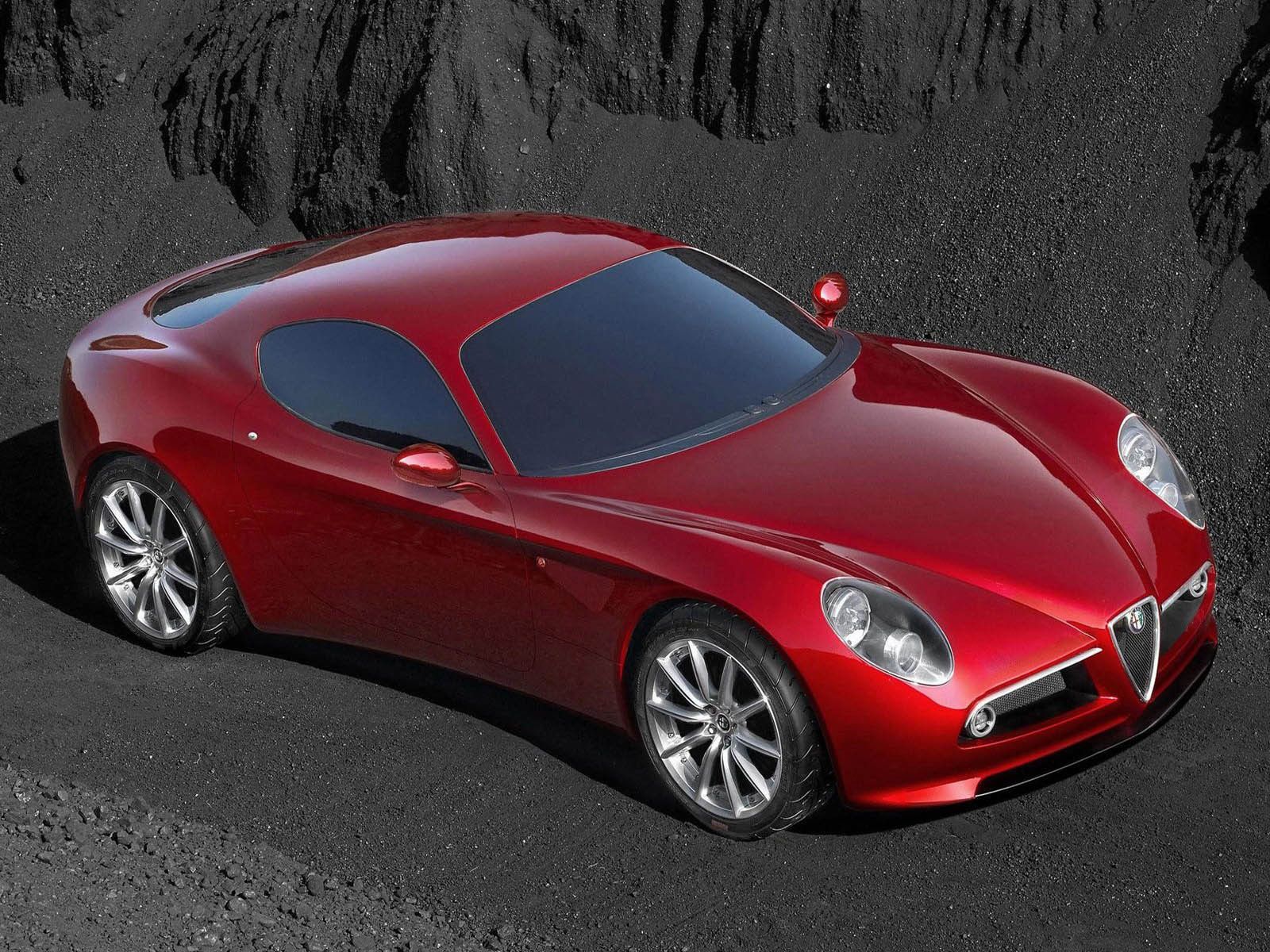 1:64 MINICHAMPS Alfa Romeo 8C Competizione(Red
