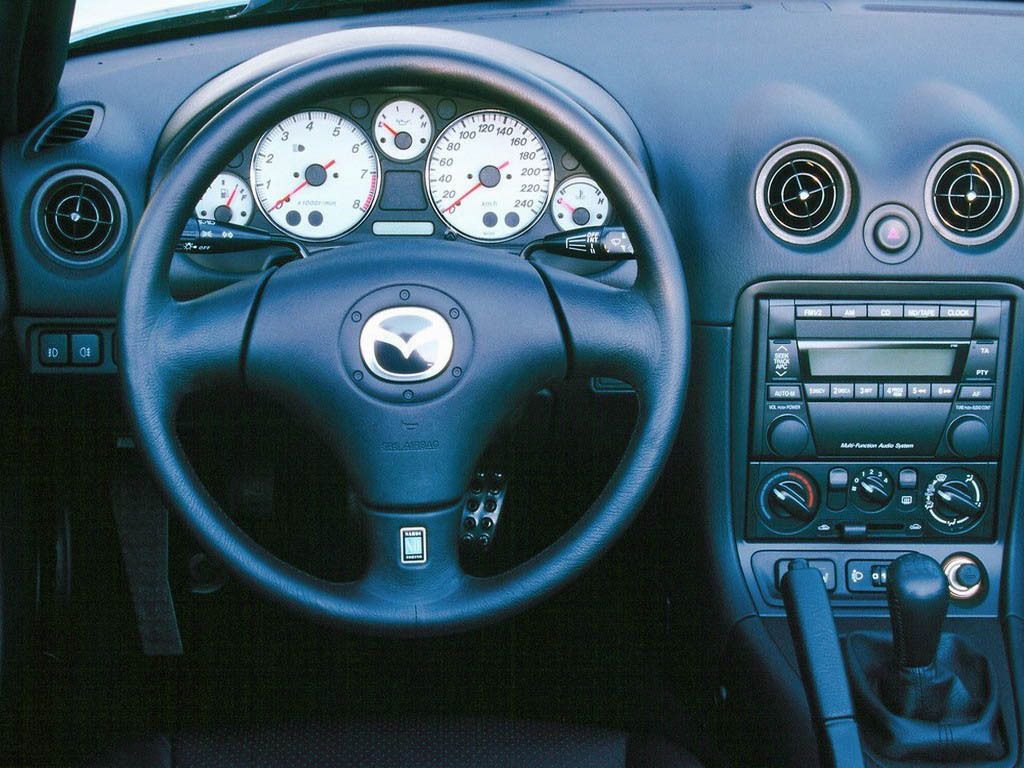 2005 Mazda MX-5 Miata