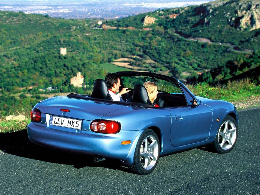 2005 Mazda MX-5 Miata