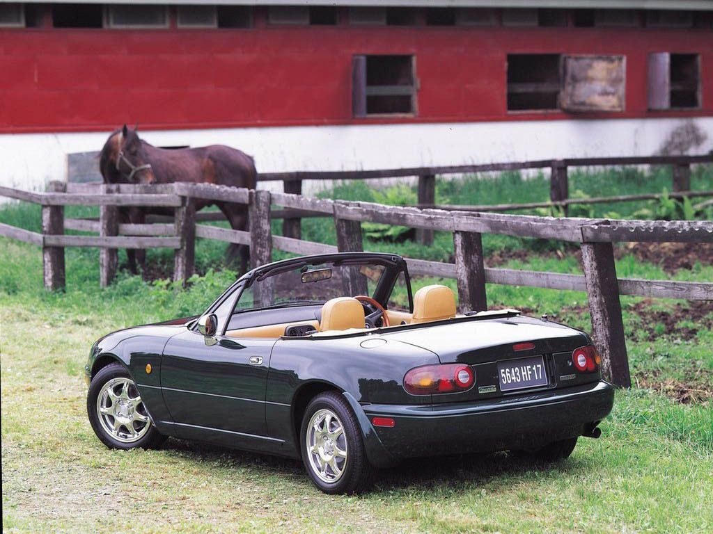 2005 Mazda MX-5 Miata