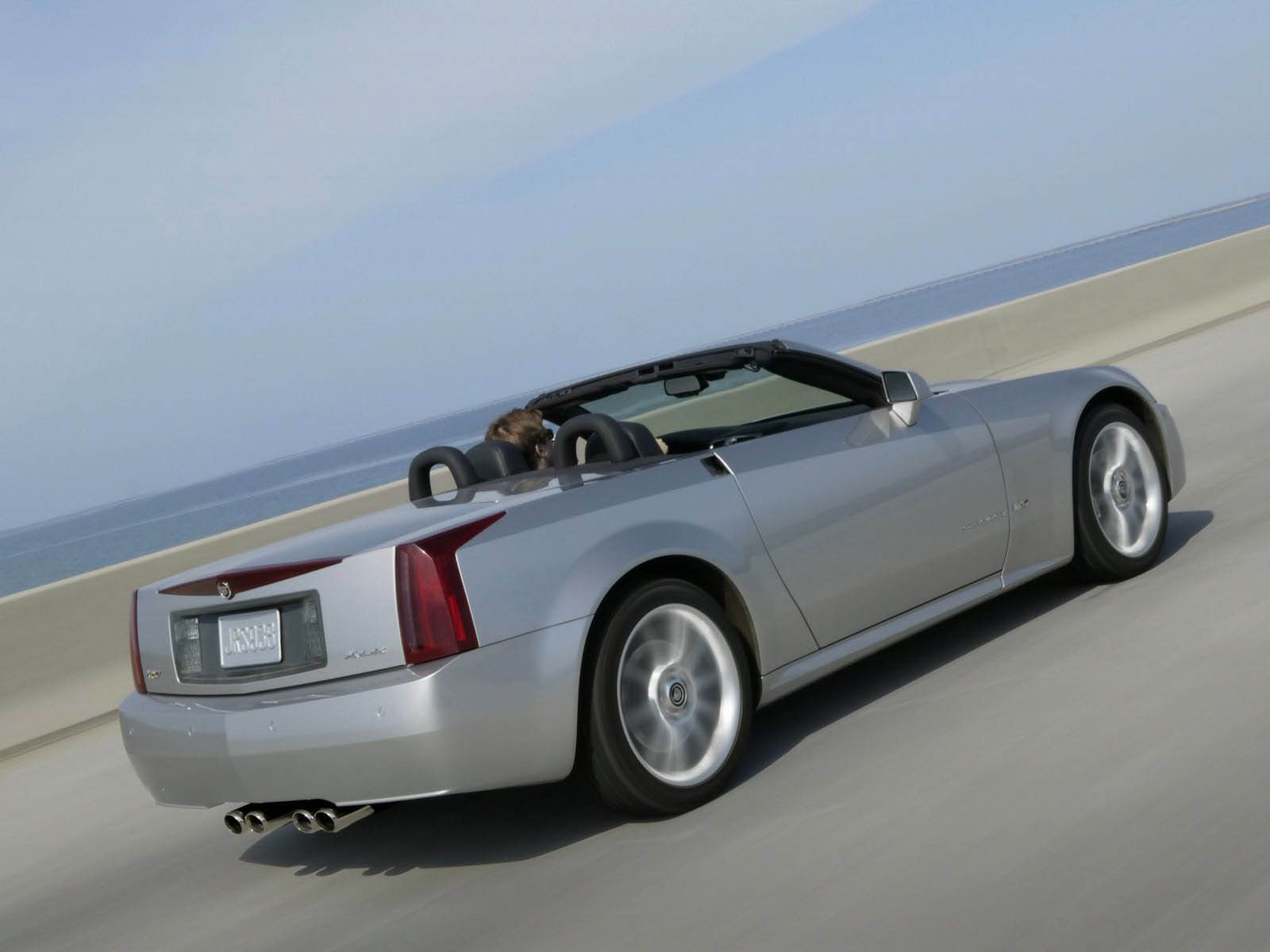 2004 - 2009 Cadillac XLR