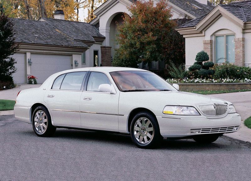 2006 Lincoln Town Car