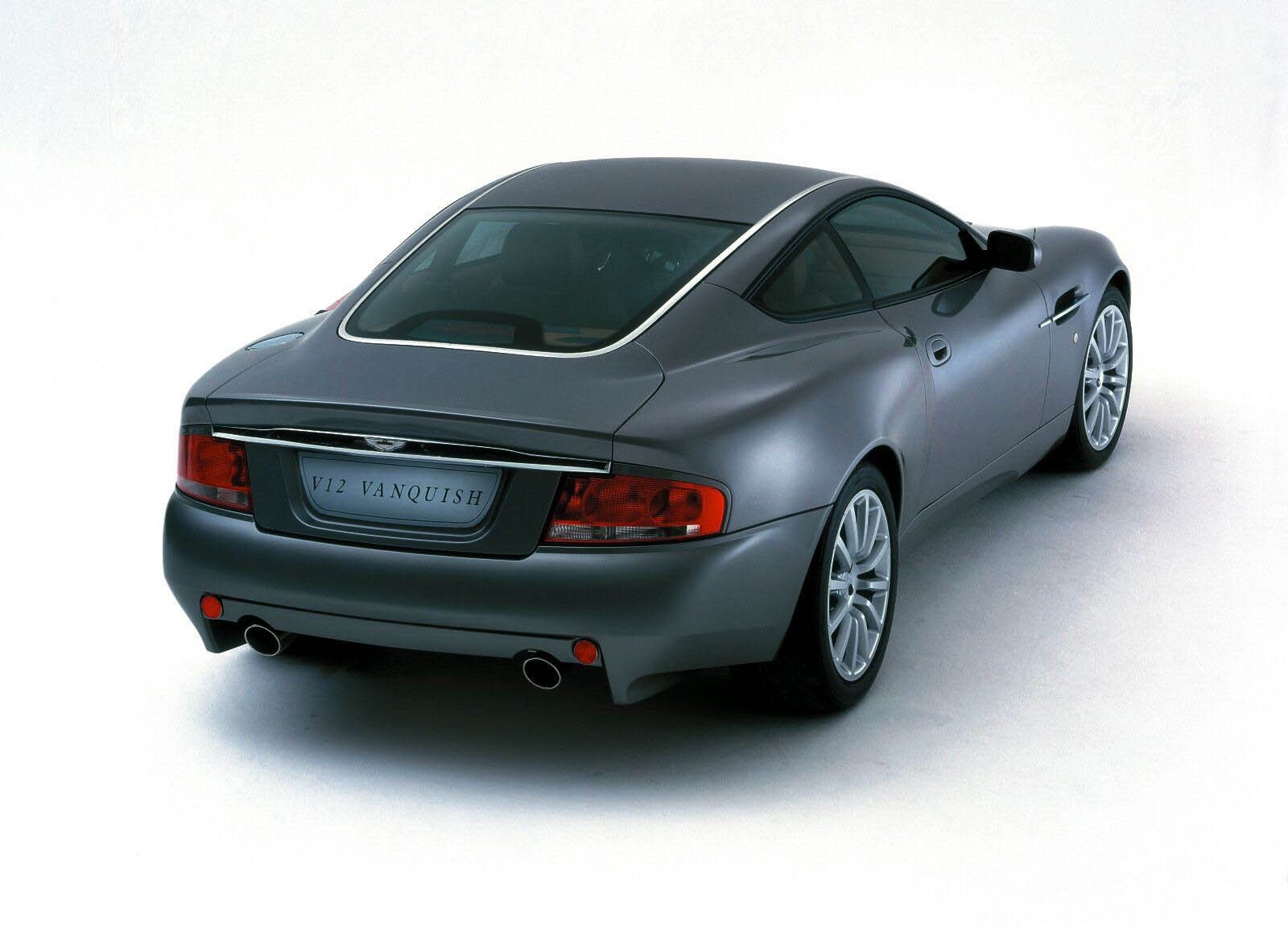 2005 Aston-Martin Vanquish