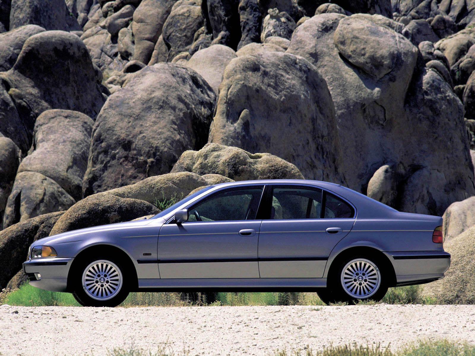 1998 - 2003 BMW 5-Series (E39)