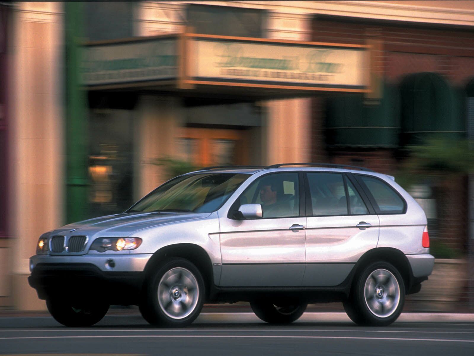 2000 BMW X5