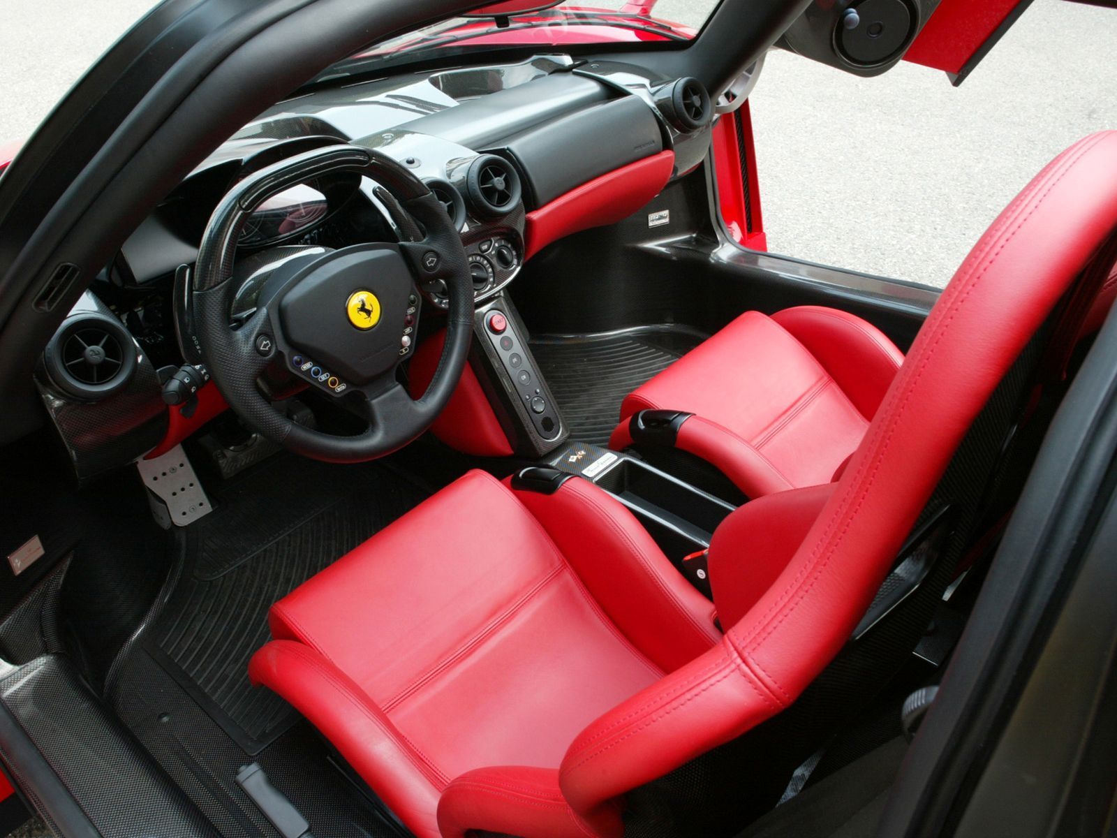 2003 - 2004 Ferrari Enzo