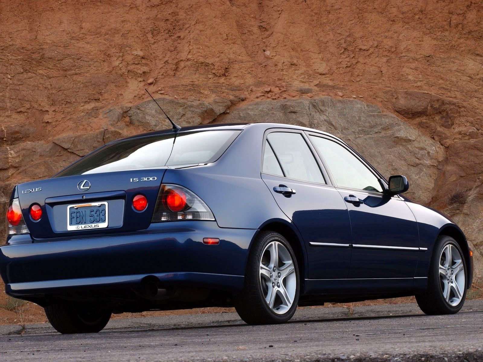 2004 Lexus IS 300