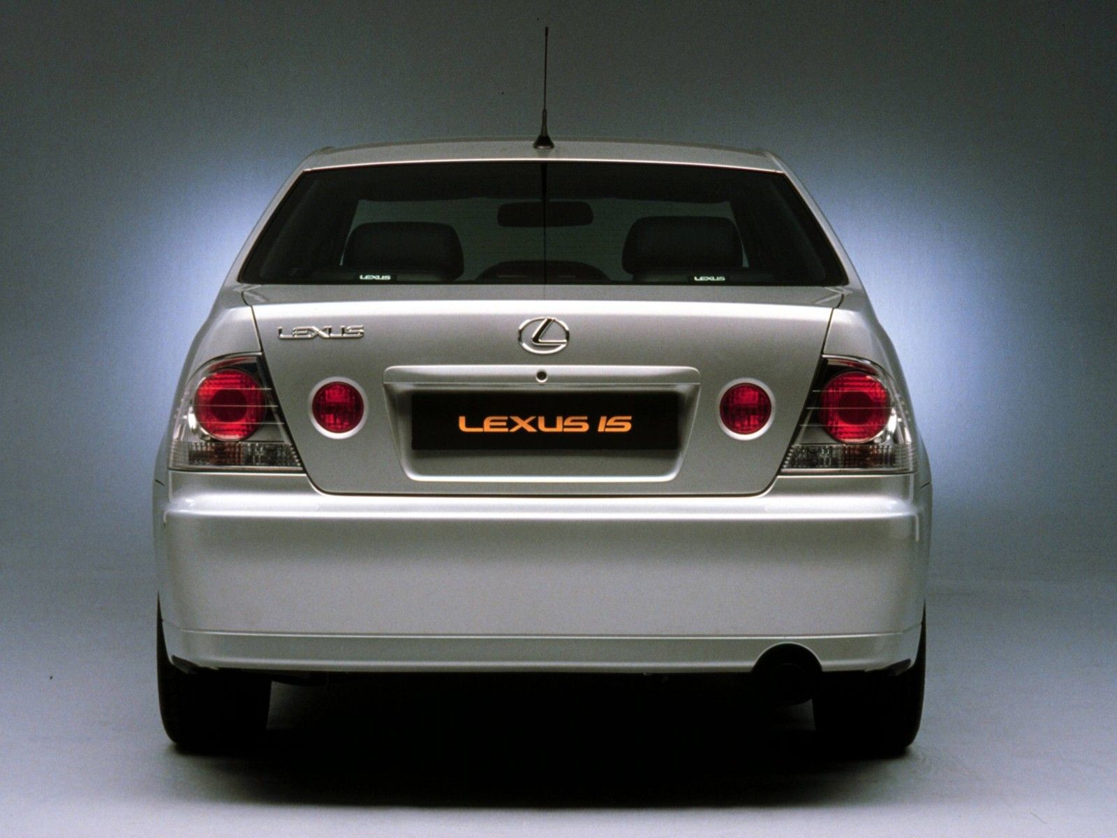 2004 Lexus IS 300