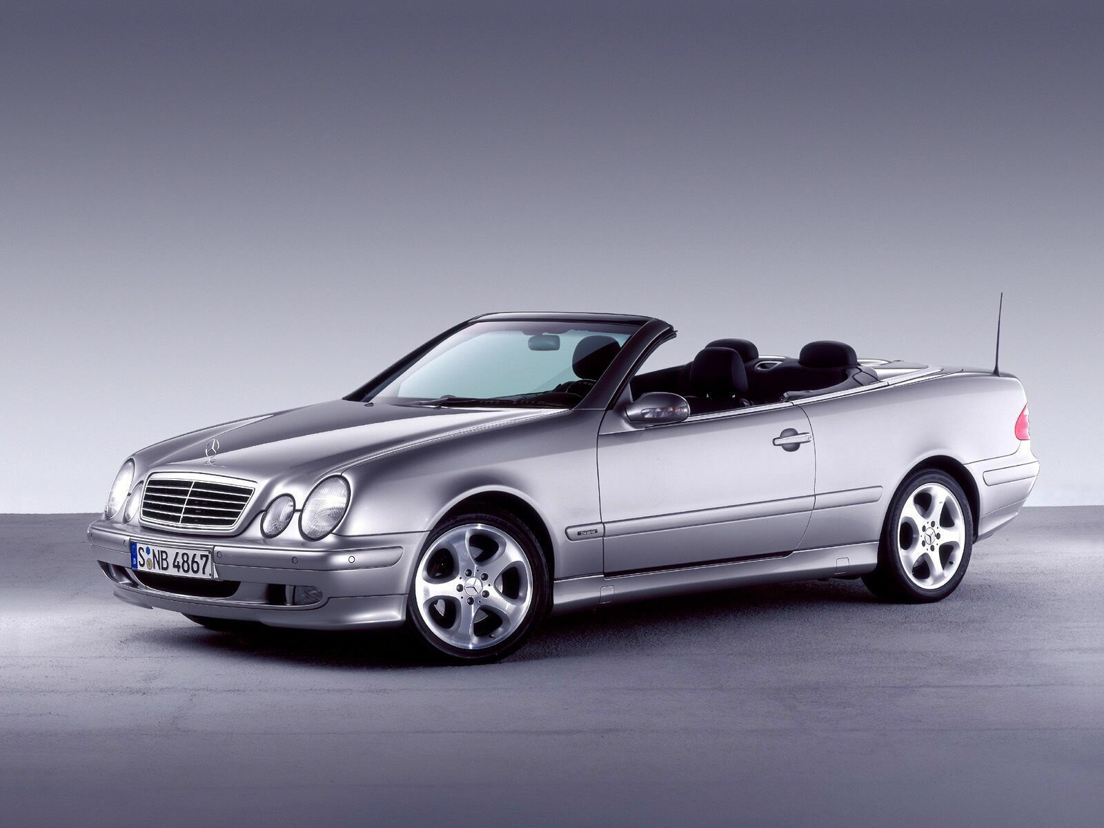 2004 Mercedes CLK-Class