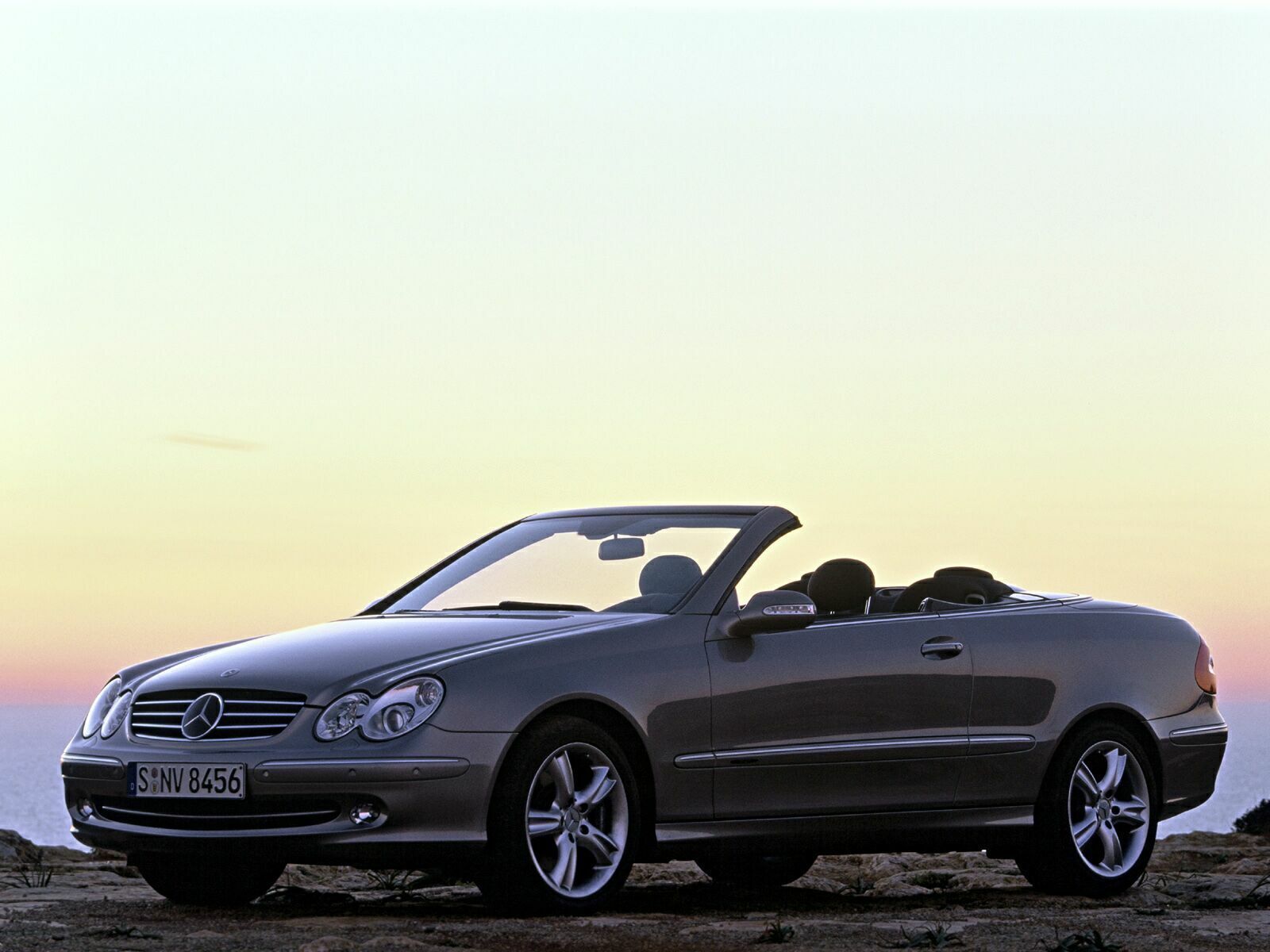 2004 Mercedes CLK-Class