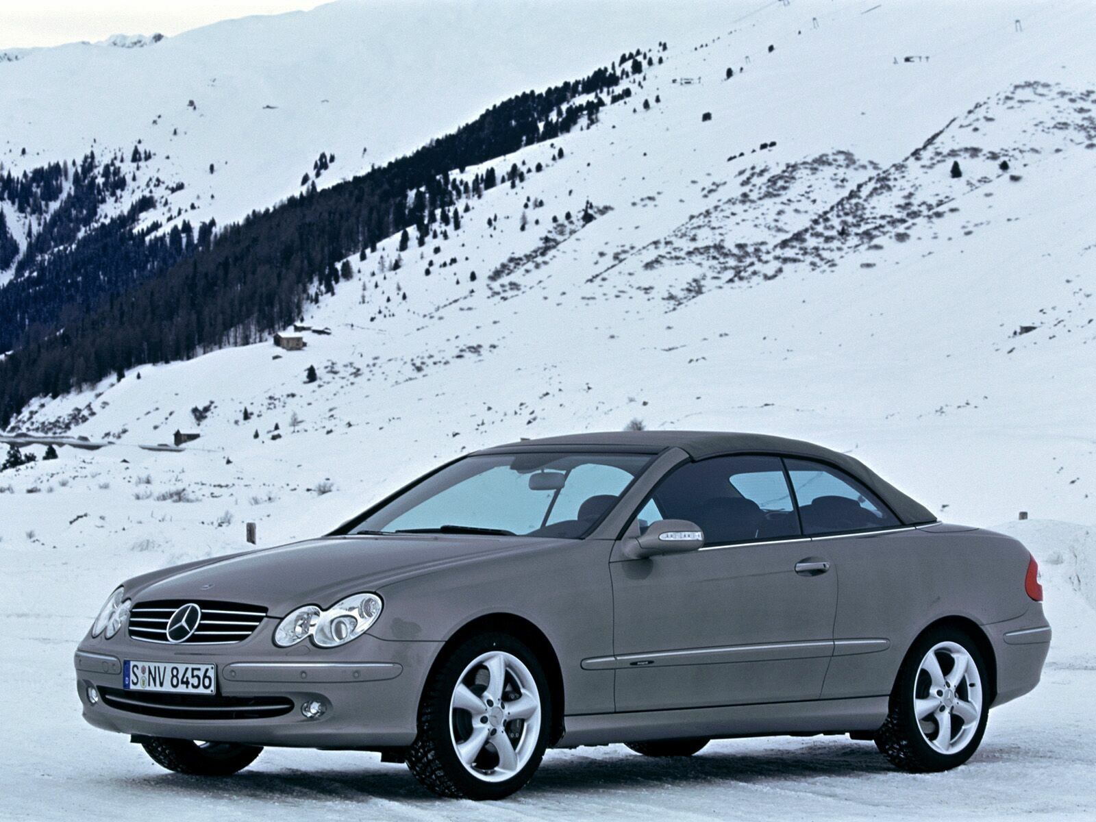 2004 Mercedes CLK-Class