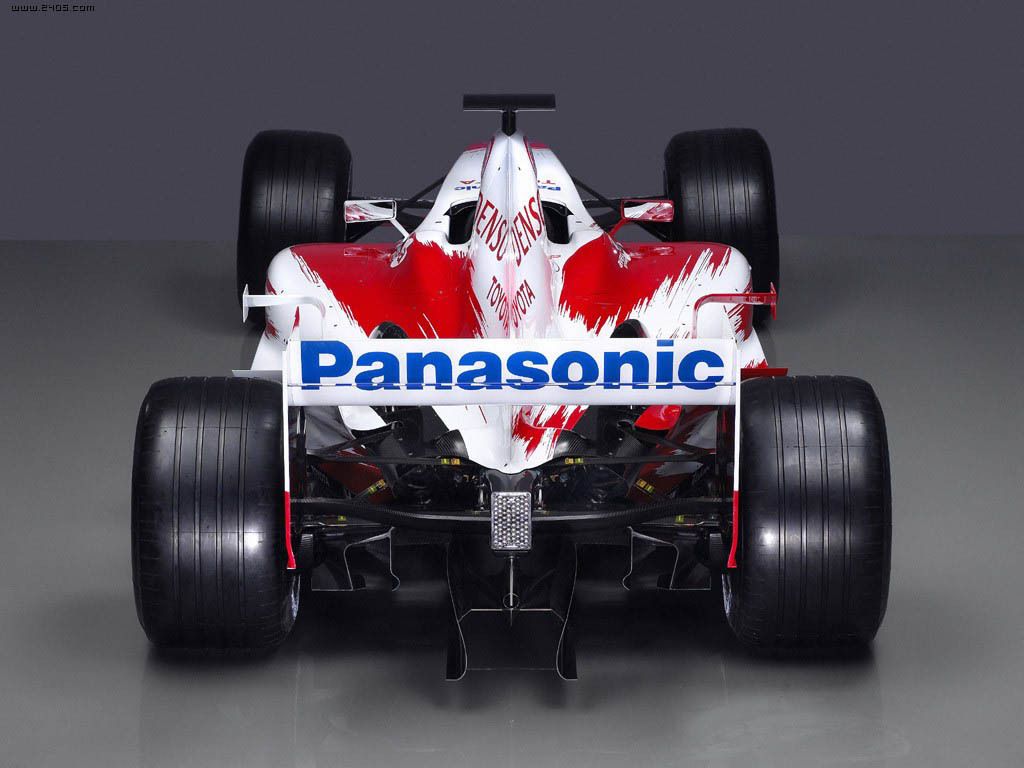 2004 Toyota TF104