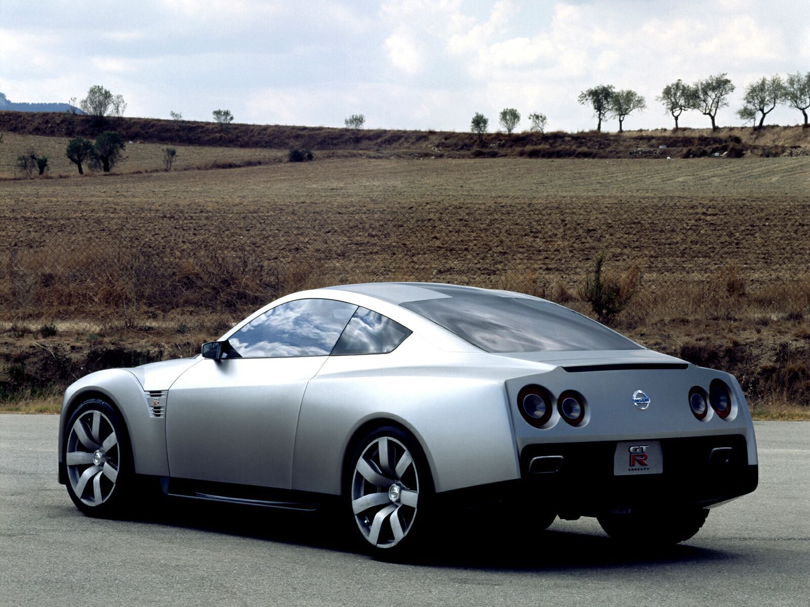 2005 Nissan GT-R