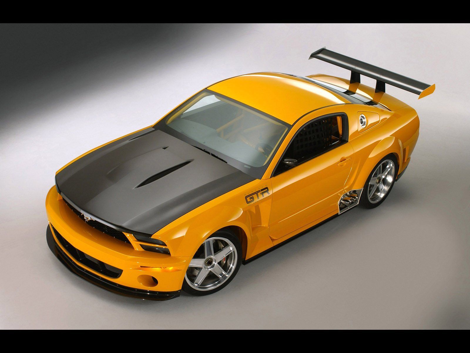 2005 Saleen Mustang GT-R