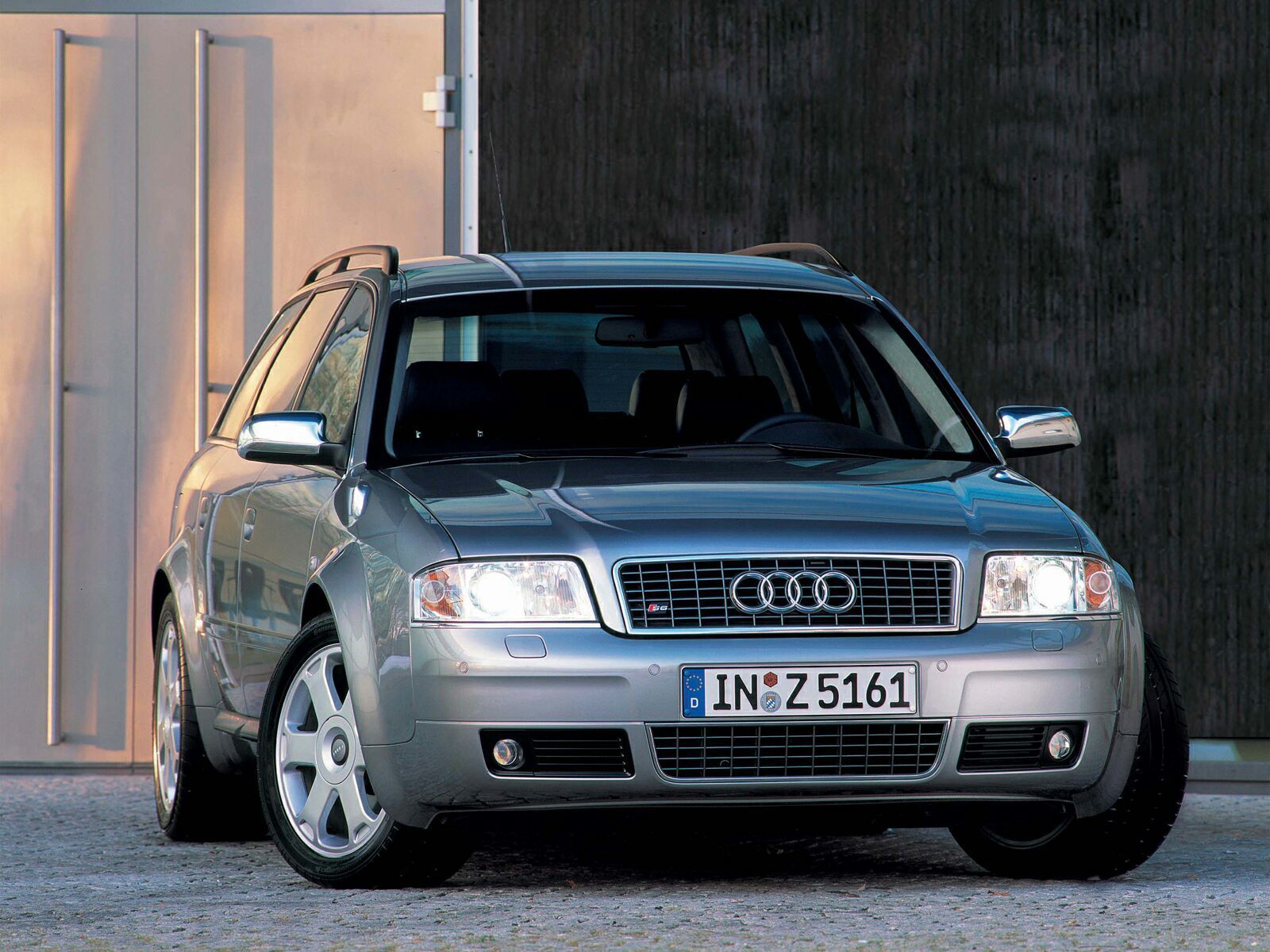 2006 Audi S6 Avant