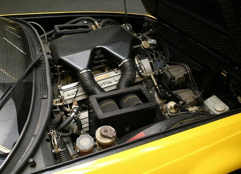 1986 - 1988 Aston-Martin V8 Vantage Zagato