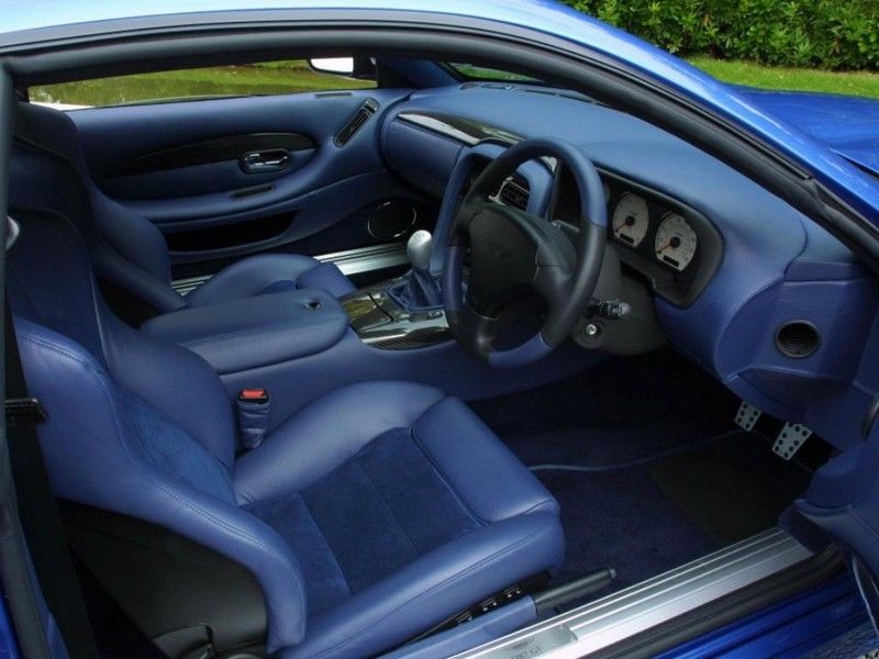 2002 - 2003 Aston-Martin DB7 GT