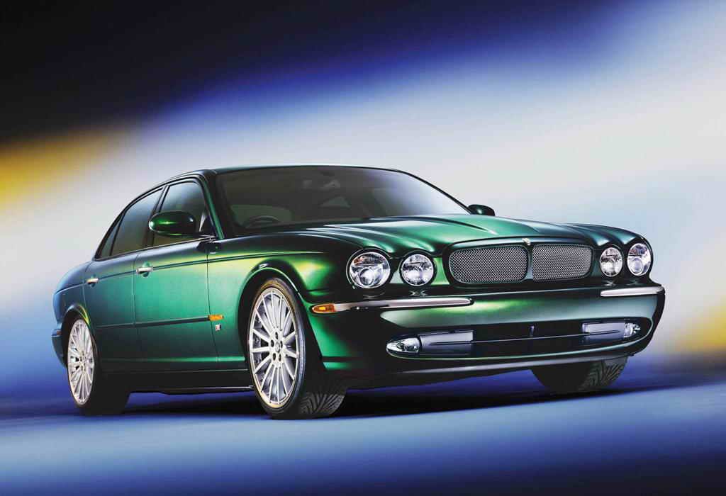 2003 Jaguar XJR