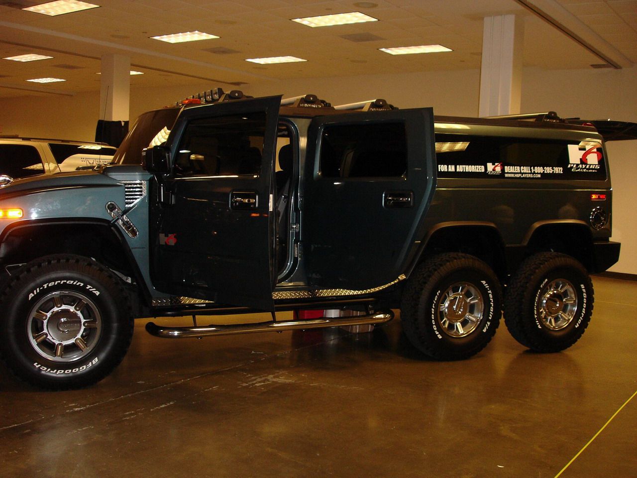 2005 Hummer H6 Players Edition