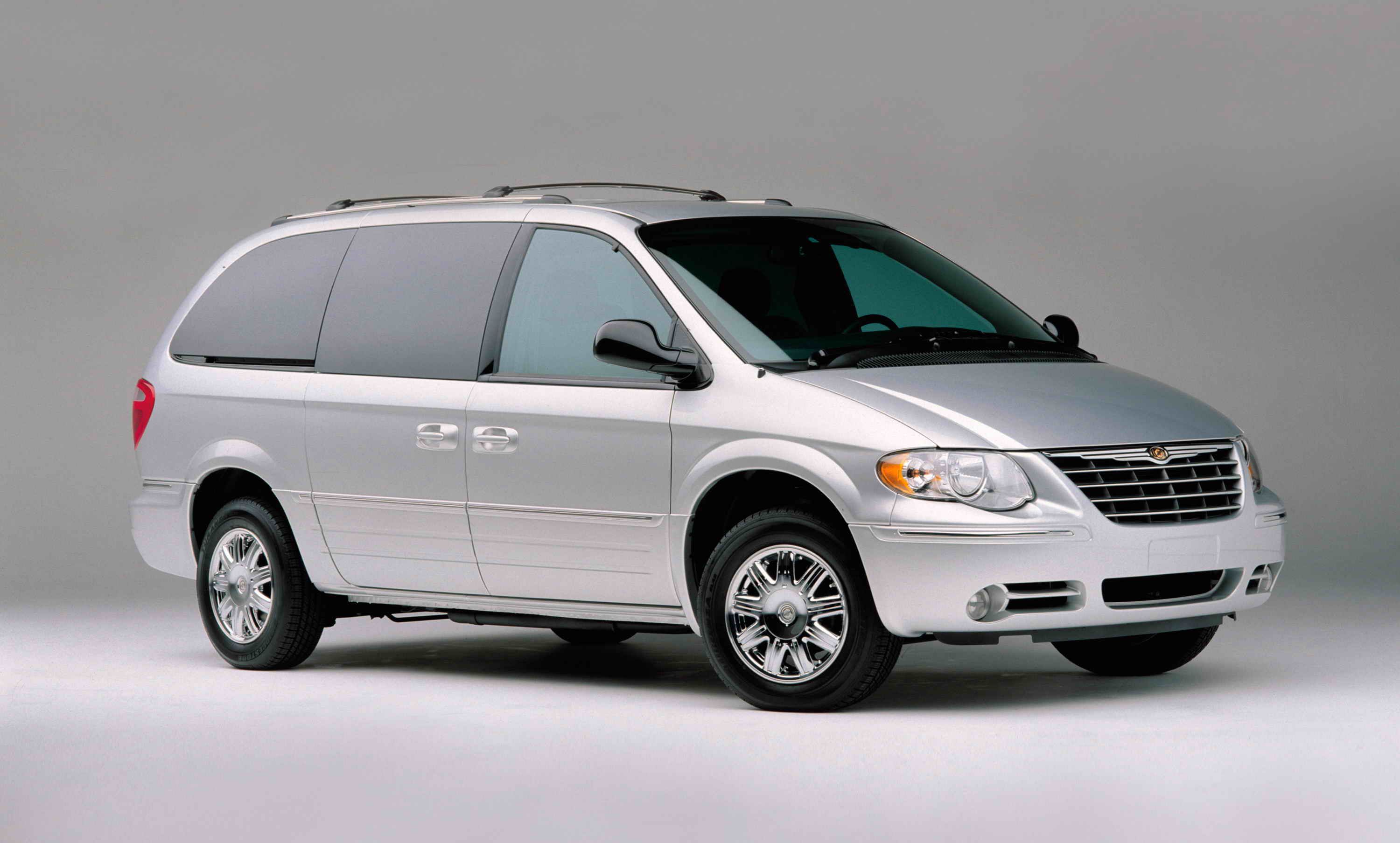 2006 Chrysler Town And Country Specs